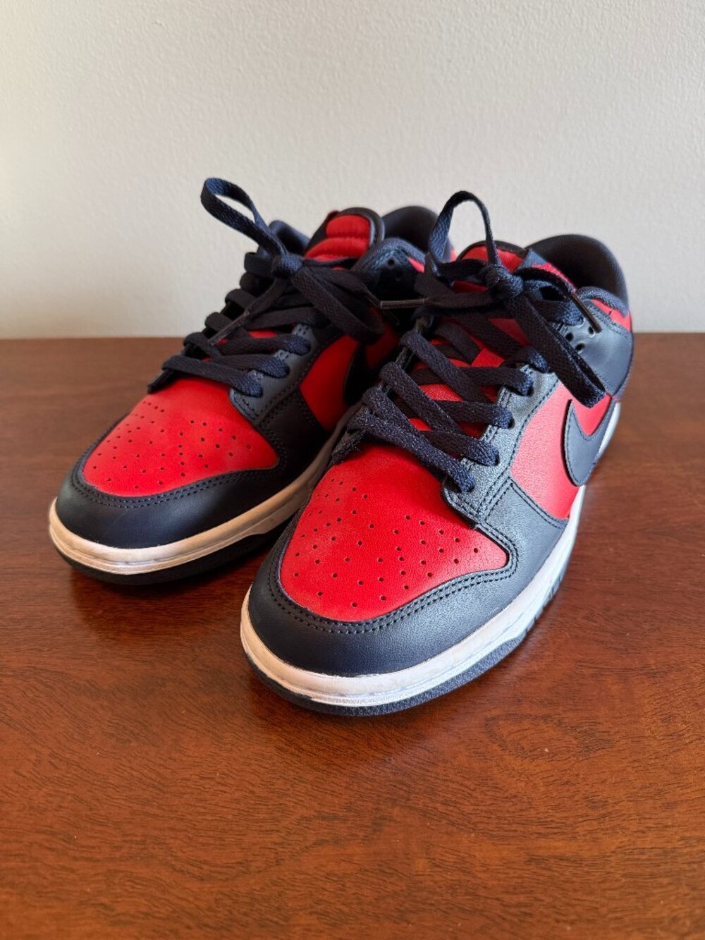 Nike Dunk Low Retro University Red Obsidian Sneakers Men's Size 8 Like New